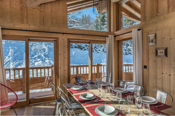 villa in Courchevel : Rent this beautiful new chalet decorated in traditional style in Courchevel Village. - Photo 5
