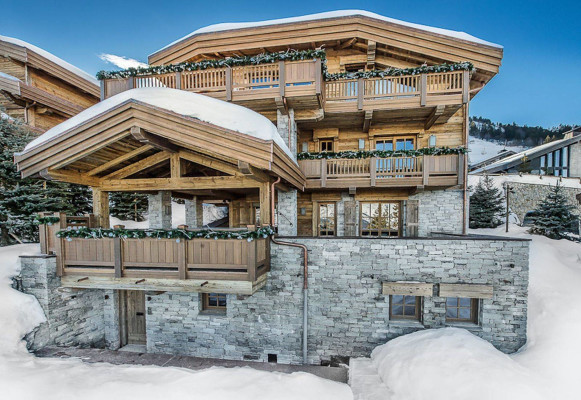 villa in Courchevel : Rent this 6 bedroom chalet with a panoramic view of the peaks of Bellecôte glacier - Photo 0