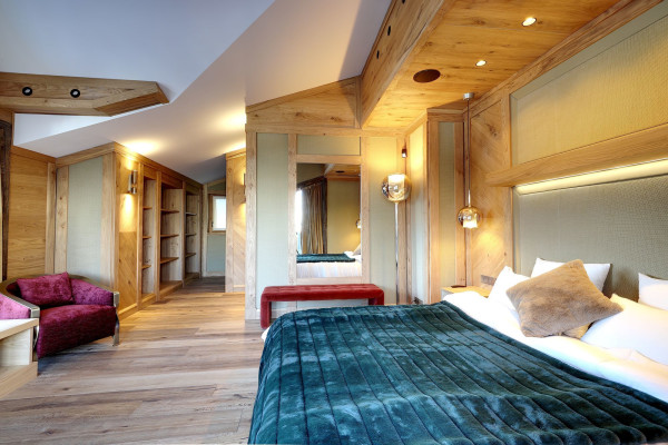 villa in Courchevel : Rent this prestigious chalet nestled in the Cospillot area in Courchevel 1850 which can accommodate 14 guests - Photo 10