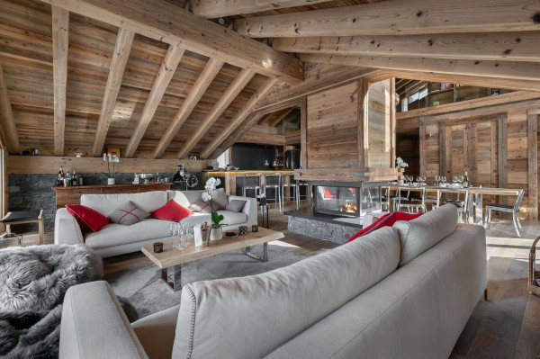 villa in St Martin de Belleville : Rent this modern and luxurious catered chalet with a lovely spa area in St Martin de Belleville. - Photo 3