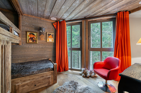 villa in Courchevel : Rent this 6 bedrooms chalet in Belvedere with a large well ness area. - Photo 14