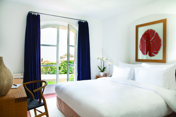 villa in St Tropez : Rent this amazing property with a perfect location near Pampelonne beaches for 8 guests. - Photo 14