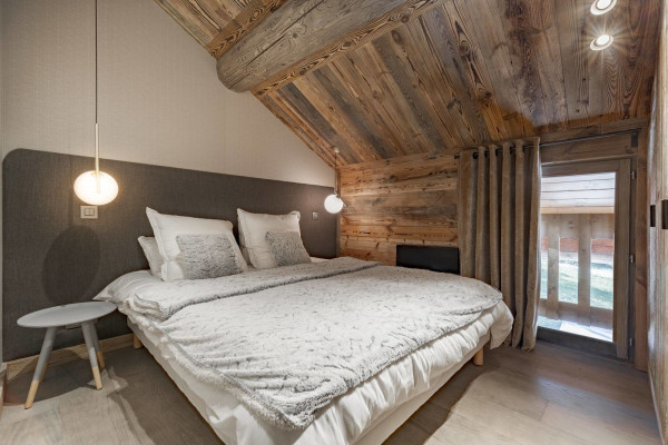 villa in Meribel : Rent  this renovated chalet at 5 mins walk from there center for 8 guests. - Photo 13