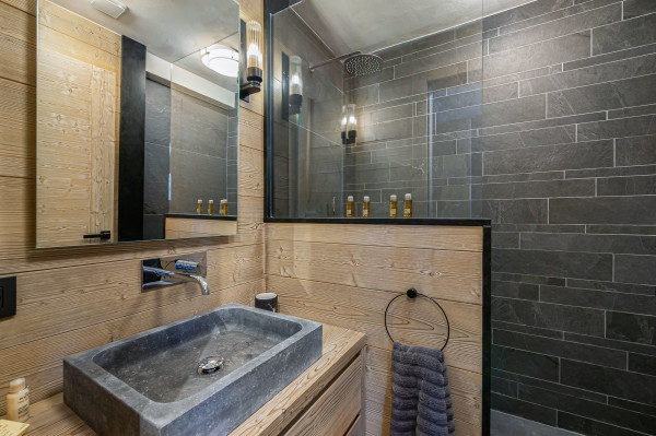 villa in Megeve : Rent this warm and welcoming chalet up to 10 guest in Megeve in the hamlet of Rochebrune - Photo 7