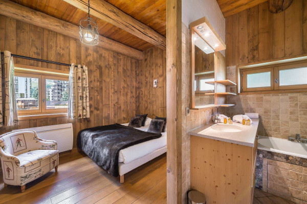 villa in Val d'Isere : Rent this chalet located right in the center of Val d'Isère and at only 150m from the slopes. - Photo 16