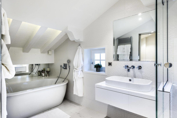 villa in Courchevel : Rent this beautiful ski in / Ski out chalet in the area of Belvedere in Courchevel Moriond. - Photo 18