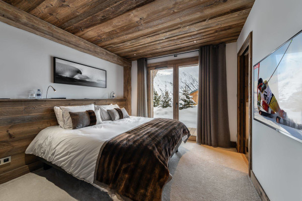 villa in St Martin de Belleville : Rent this modern and luxurious catered chalet with a lovely spa area in St Martin de Belleville. - Photo 12