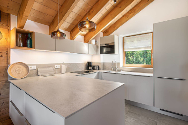 villa in Meribel : Rent this new built chalet in the Plateau of Méribel with a gorgeous view for 12 guests. - Photo 15