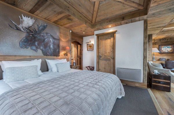 villa in Courchevel : Rent this 6 bedrooms chalet located in the Domain de Bllecôte  in Courchevel 1850. - Photo 5