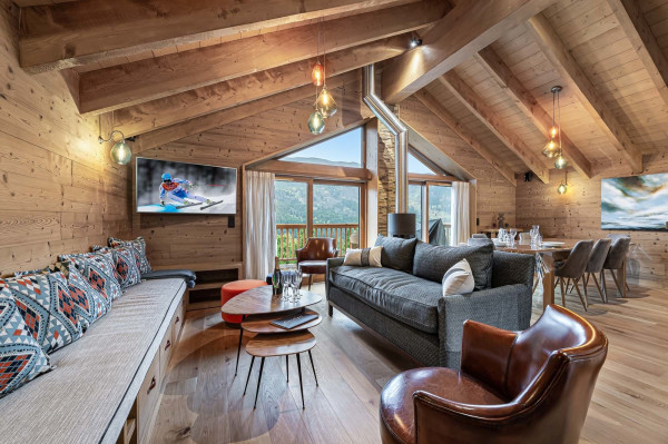 villa in Meribel : Rent this new built chalet in the Plateau of Méribel with a gorgeous view for 12 guests. - Photo 8