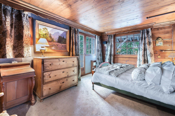 villa in Meribel : Rent this traditional and warm Savoyard chalet up to 14 guests in Musillon. - Photo 17