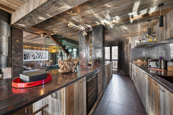 villa in St Martin de Belleville : Rent this beautiful mix of traditional and modern chalet in St Martin de Belleville. - Photo 4