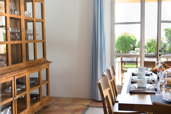 villa in St Tropez : Rent this wonderful renovated provencal villa in a private domain close to St Tropez for 8 guests. - Photo 9