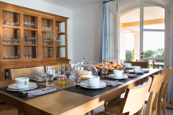 villa in St Tropez : Rent this wonderful renovated provencal villa in a private domain close to St Tropez for 8 guests. - Photo 7
