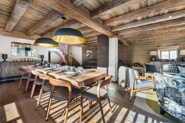 villa in Meribel : Rent this prestigious and comfortable chalet for 10 guests in Méribel Le Raffort. - Photo 4