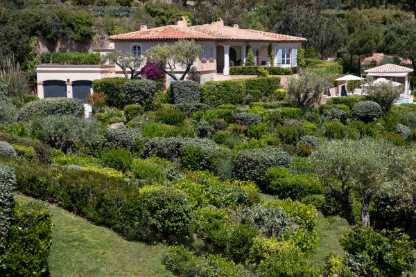 villa in St Tropez : Rent this sea view property in a private gated and secured domain in St Tropez. - Photo 0