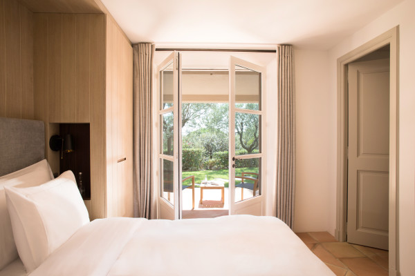 villa in St Tropez : Rent this wonderful luxurious provencal villa in a domain close to St Tropez for 10 guests. - Photo 16