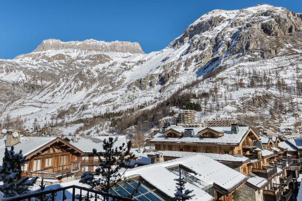 villa in Val d'Isere : Rent this typical chalet located in the Hamlet of Petit Alaska in Val d'Isère. - Photo 14