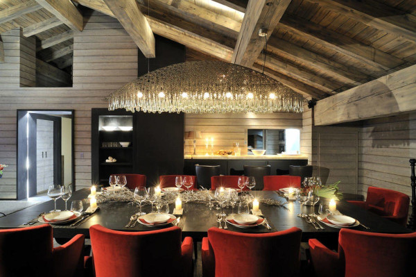 villa in Courchevel : Rent one of the most luxury chalet in Courchevel fully catered. - Photo 1