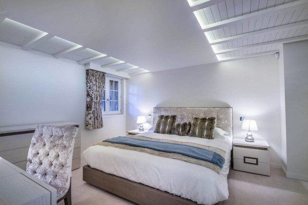 villa in Courchevel : Rent this beautiful ski in / Ski out chalet in the area of Belvedere in Courchevel Moriond. - Photo 5