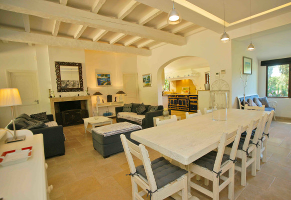 villa in Saint-Tropez : Rent provencal open-plan villa carefully decorated 3m walk from Pampellone’s best beaches - Photo 5