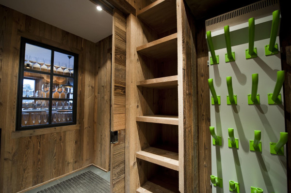 villa in Meribel : Rent this family Chalet for 10 guests in Musillon. - Photo 11