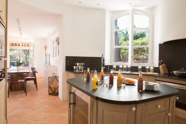 villa in St Tropez : Rent this wonderful luxurious provencal villa in a domain close to St Tropez for 10 guests. - Photo 10
