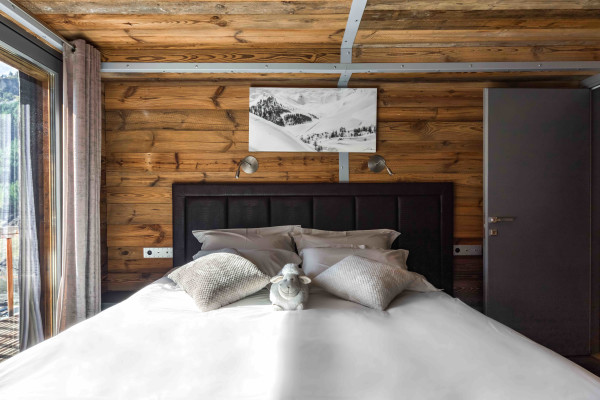 villa in Tignes : Rent this chalet with atypical decoration in Tignes Brevieres. - Photo 10