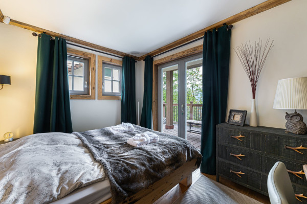 villa in Courchevel : Rent this 6 bedrooms chalet in Belvedere with a large well ness area. - Photo 10