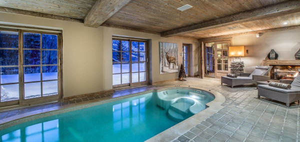 villa in Meribel : Rent one of the most luxurious chalet of Méribel with a wellness area, indoor pool for 15 guests. - Photo 24