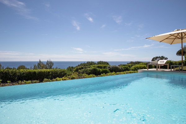 villa in St Tropez : Rent this sea view property in a private gated and secured domain in St Tropez. - Photo 23