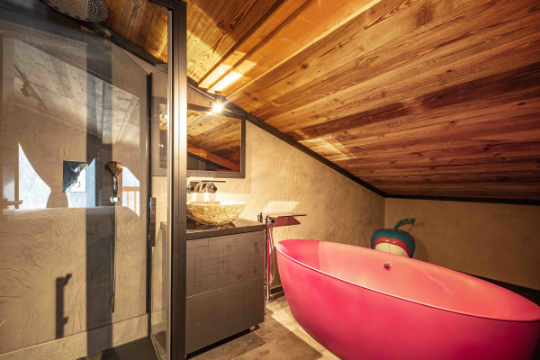 villa in Tignes : Rent this amazing 5 bedroom chalet in Tignes. - Photo 16