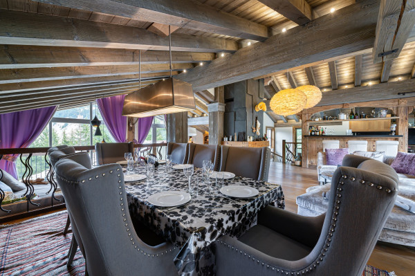 villa in Courchevel : Rent this 6 bedrooms chalet in Belvedere with a large well ness area. - Photo 3