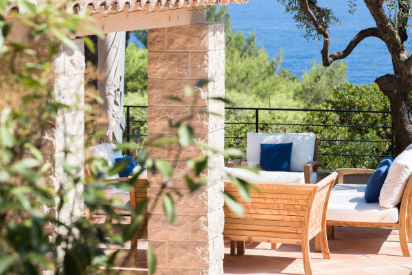 villa in St Tropez : Rent this wonderful luxurious provencal villa in a domain close to St Tropez for 10 guests. - Photo 4
