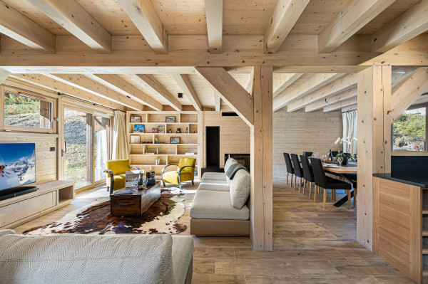 villa in Val d'Isere : Rent this ski in ski out chalet close to the accommodations in Val d'Isère. - Photo 0