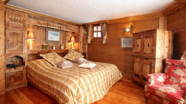 villa in Courchevel : This beautiful chalet full of character located in the Jardin Alpin in Courchevel - Photo 7