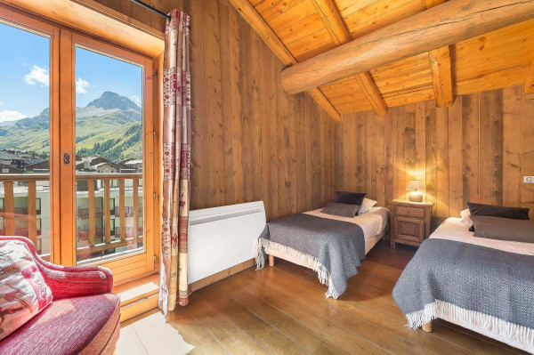 villa in Val d'Isere : Rent this chalet located right in the center of Val d'Isère and at only 150m from the slopes. - Photo 11