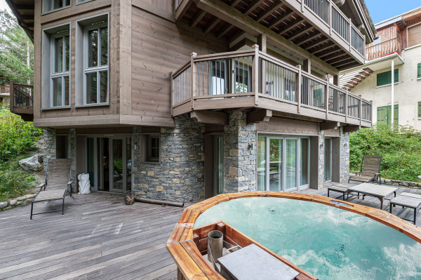 villa in Courchevel : Rent this 6 bedrooms chalet in Belvedere with a large well ness area. - Photo 20