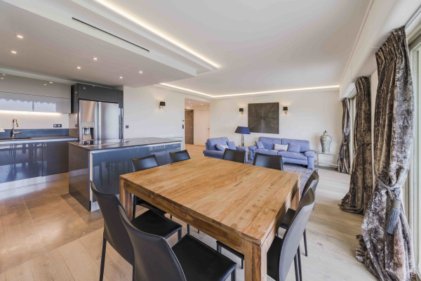 apartment in Cannes : Rent beautiful contemporary 3 bedroom apartment - Photo 7