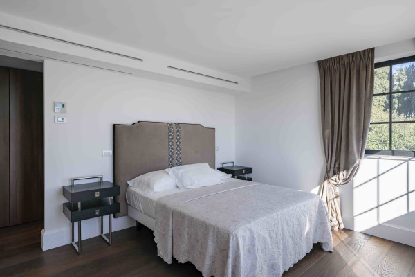 villa in Cannes : Rent beautiful modern villa in the lower Californie area of Cannes - Photo 21