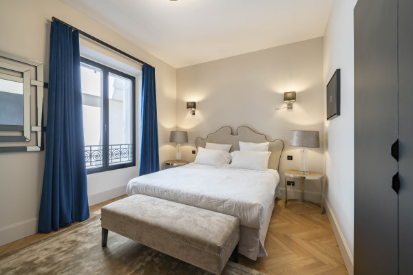 apartment in Cannes : Rent modern 5 bedroom apartment facing the Palais de Festival - Photo 20