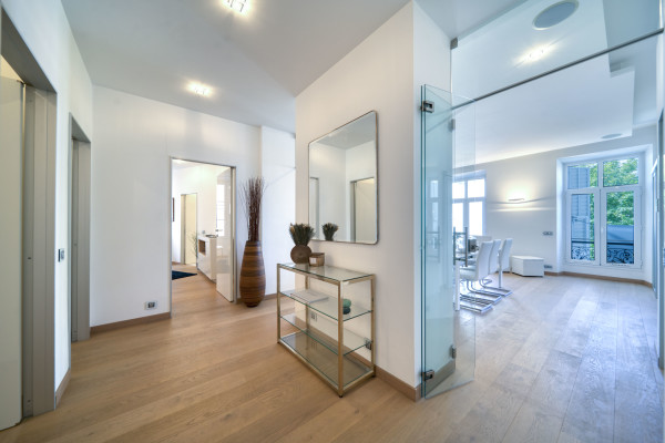 apartment in Cannes : Rent an incredible 3-bedroom apartment in front of Palais des Festivals - Photo 0