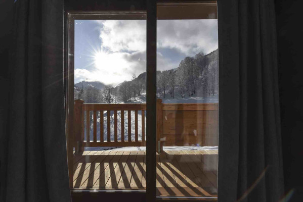 villa in Méribel : Rent this luxury Ski in/ski out Chalet in Méribel - Photo 7