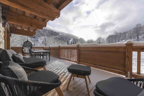 villa in Méribel : Rent this luxury Ski in/ski out Chalet in Méribel - Photo 6
