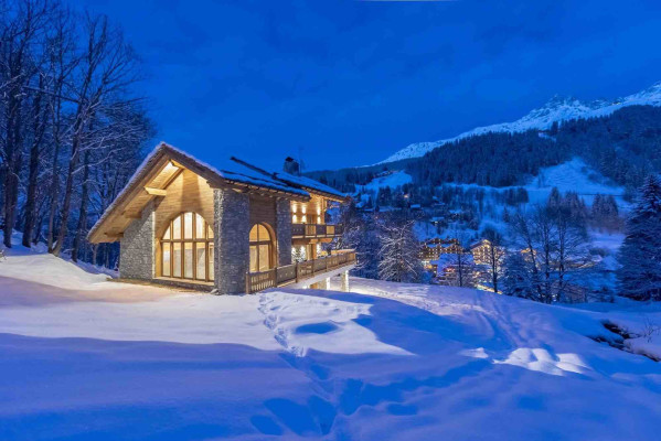 villa in Méribel : Rent this luxury Ski in/ski out Chalet in Méribel - Photo 28