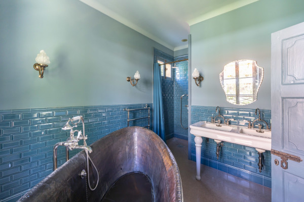 villa in Cannes : Rent this historic property built in 1875  in Cannes, which can accommodate up to 8 guests. - Photo 9