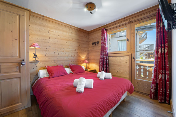villa in Courchevel : Rent lovely chalet in Courchevel Village - Photo 8