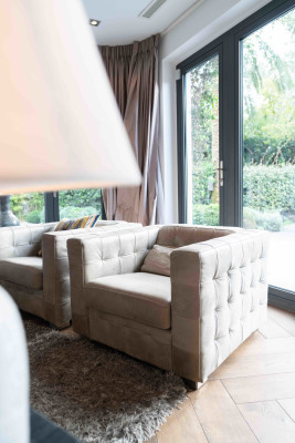villa in Mougins : Rent wonderful 5 bedroom villa located in a prestigious domaine in Mougins - Photo 3
