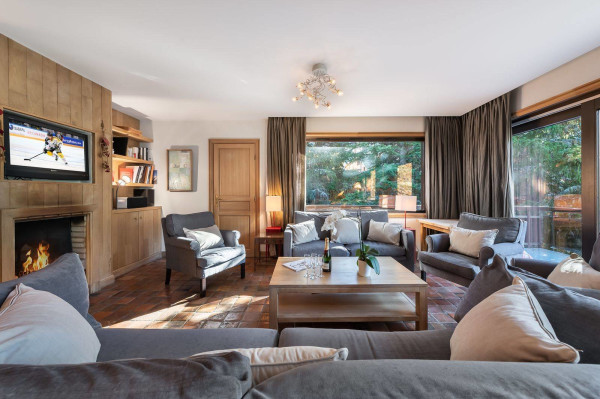 villa in Courchevel : Rent this Chalet in Jardin Alpin - Photo 0