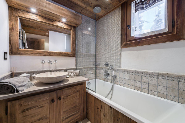 villa in Courchevel : Rent this mountain chalet in Courchevel 1550 - Photo 15
